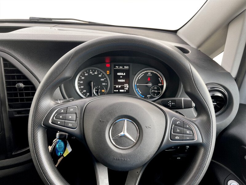 Used Mercedes-Benz Vito 2022 for sale - 76877300: Photo 34