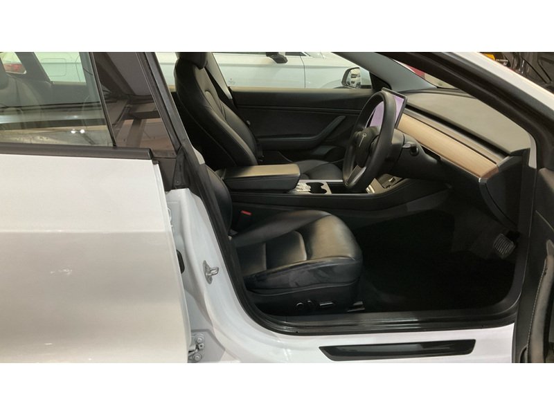 Used Tesla Model 3 2020 for sale - 77328784: Photo 4