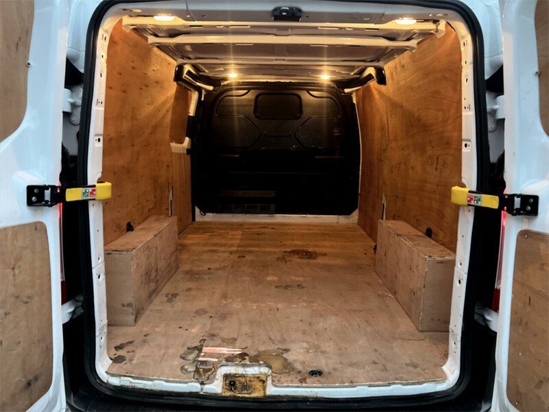 Used Ford Transit Custom 2022 for sale - 76686811: Photo 24
