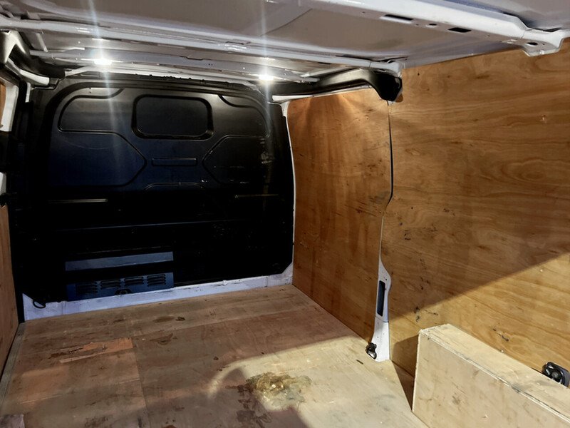 Used Ford Transit Custom 2022 for sale - 76686811: Photo 25