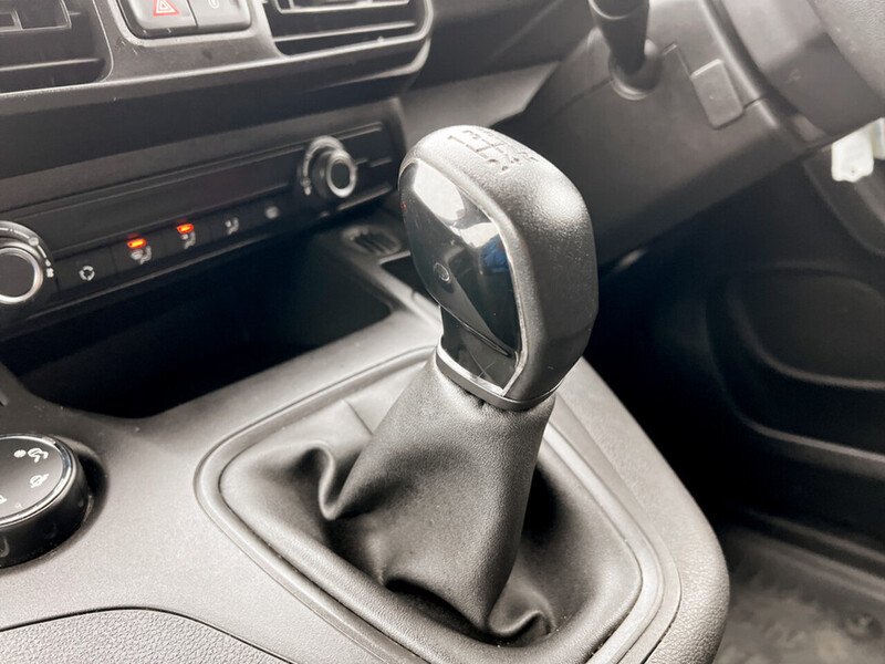 Used Peugeot Partner 2021 for sale - 76245556: Photo 39