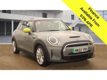 2022 - Cooper SE Level 2 3-Door