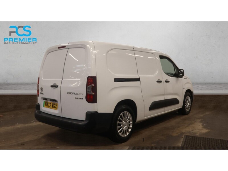 Used Toyota ProAce 2023 for sale - 77976779: Photo 6