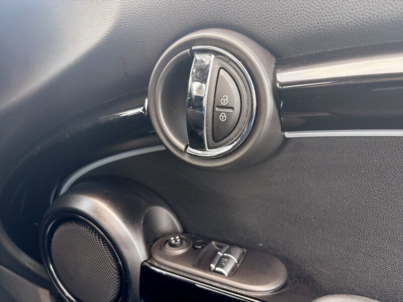 Used MINI Hatch 2021 for sale - 77208528: Photo 41