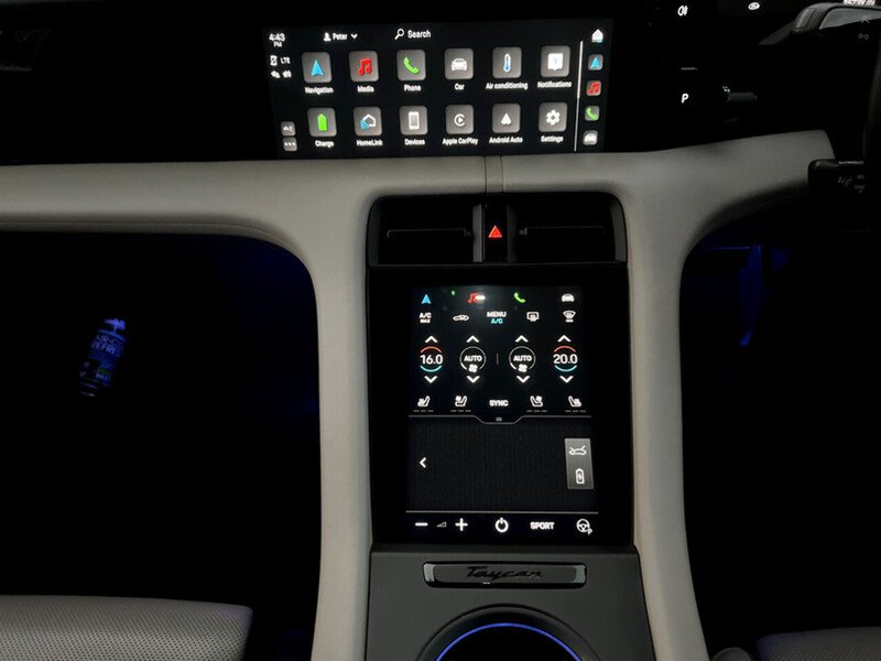 Used Porsche Taycan 2021 for sale - 76450359: Photo 39