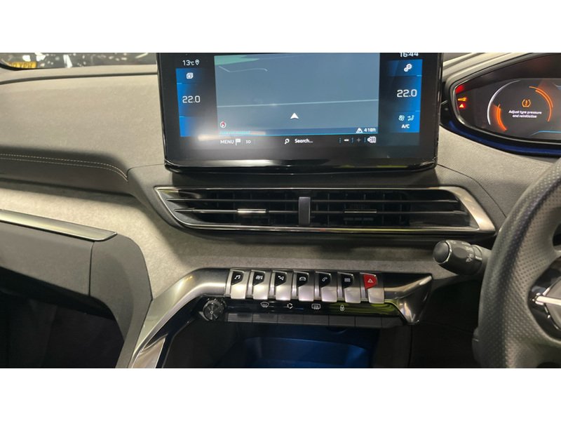 Used Peugeot 3008 2021 for sale - 78221179: Photo 9