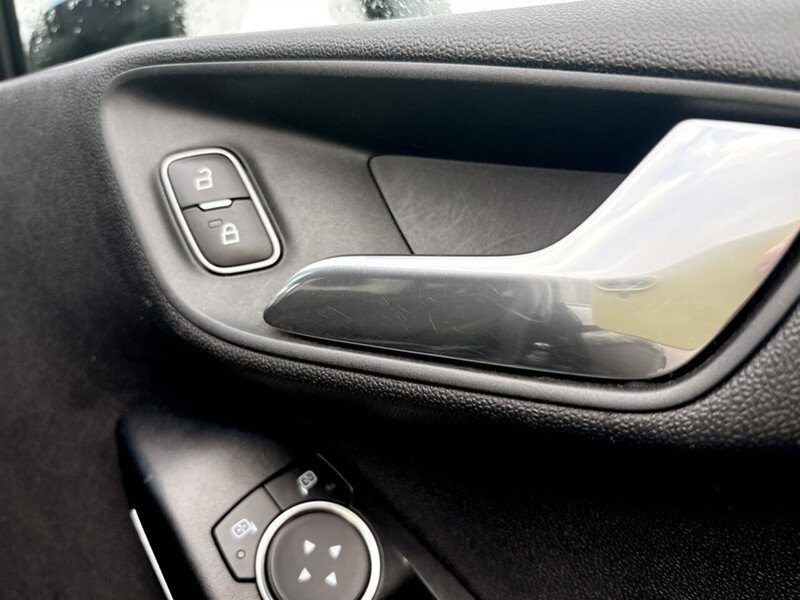 Used Ford Fiesta 2018 for sale - 77798516: Photo 39