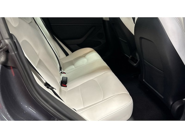 Used Tesla Model 3 2021 for sale - 76287976: Photo 12