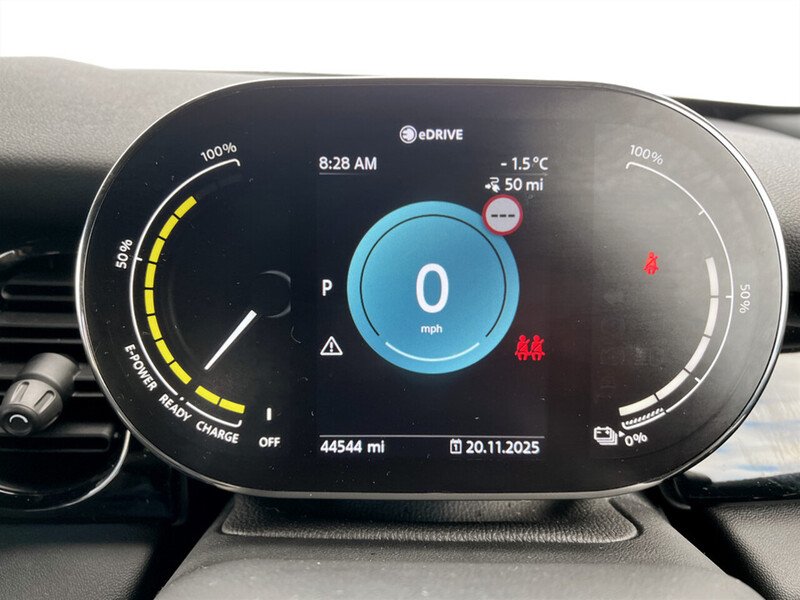 Used MINI Electric Hatch 2021 for sale - 76605251: Photo 32