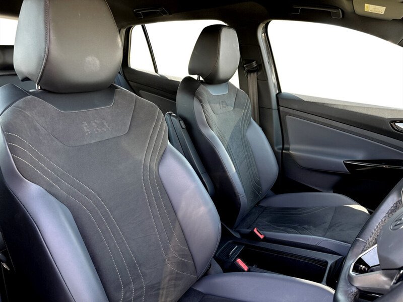 Used Volkswagen ID.4 2022 for sale - 77945248: Photo 11
