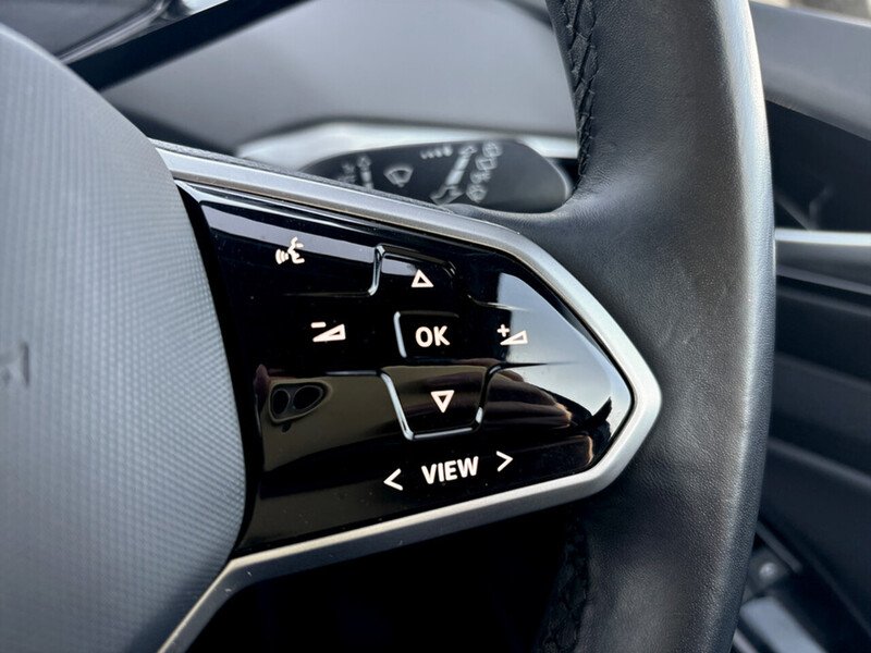 Used Volkswagen ID.4 2022 for sale - 77945248: Photo 32