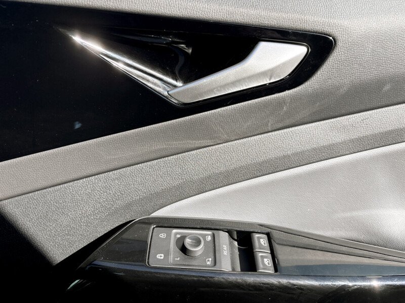 Used Volkswagen ID.4 2022 for sale - 77945248: Photo 41