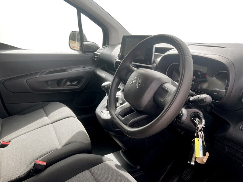 Vehicle 29