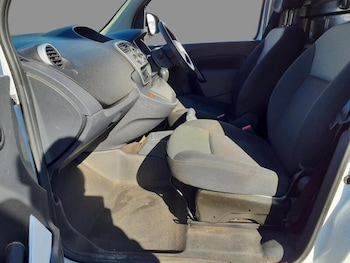 Used Renault Kangoo 2021 for sale - 76245559: Photo 3