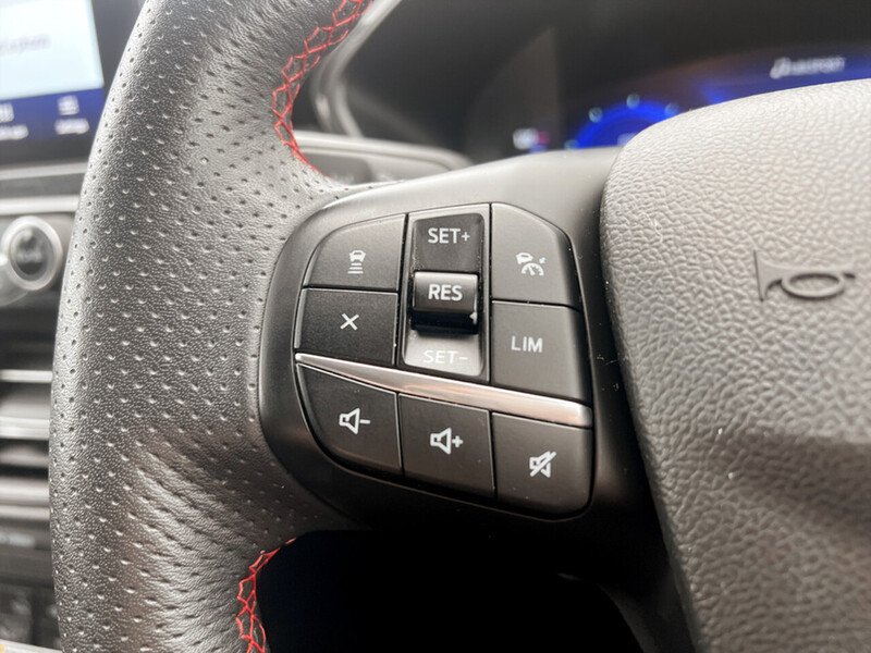 Used Ford Kuga 2020 for sale - 76197327: Photo 30