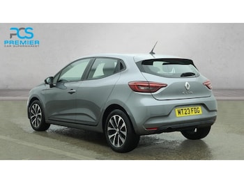 Used Renault Clio 2023 for sale - 78421824: Photo