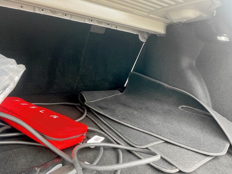 Used Tesla Model 3 2021 for sale - 76148309: Photo 23