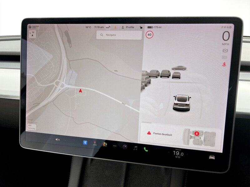 Used Tesla Model 3 2021 for sale - 76148309: Photo 35