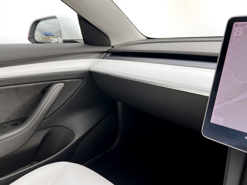 Used Tesla Model 3 2021 for sale - 76148309: Photo 40