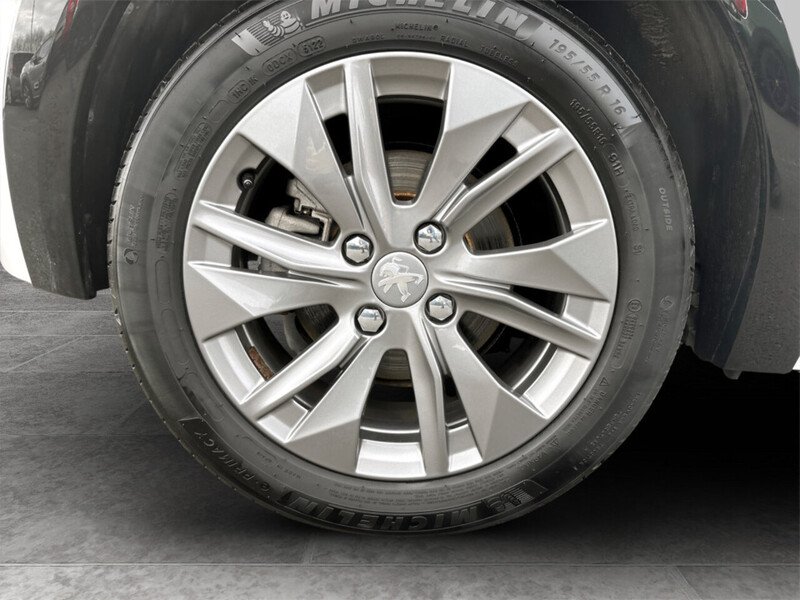 Used Peugeot 208 2023 for sale - 77735178: Photo 11