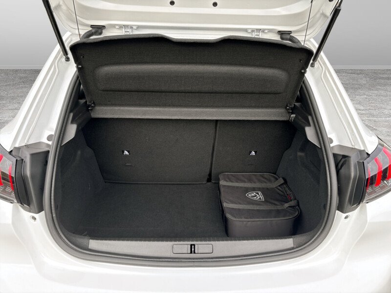 Used Peugeot 208 2023 for sale - 77735178: Photo 22