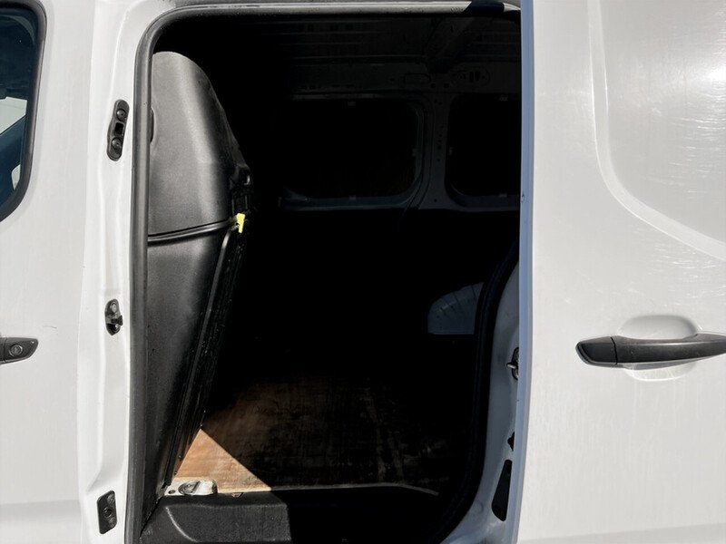 Used Peugeot Partner 2020 for sale - 76292213: Photo 17