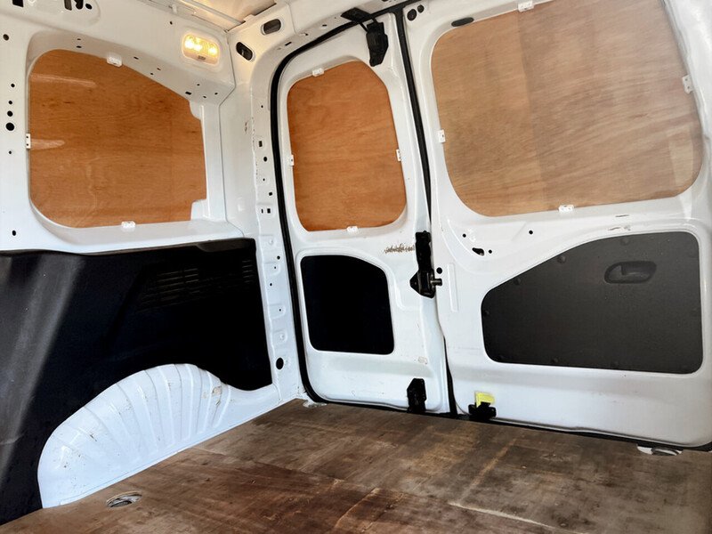 Used Peugeot Partner 2020 for sale - 76292213: Photo 19