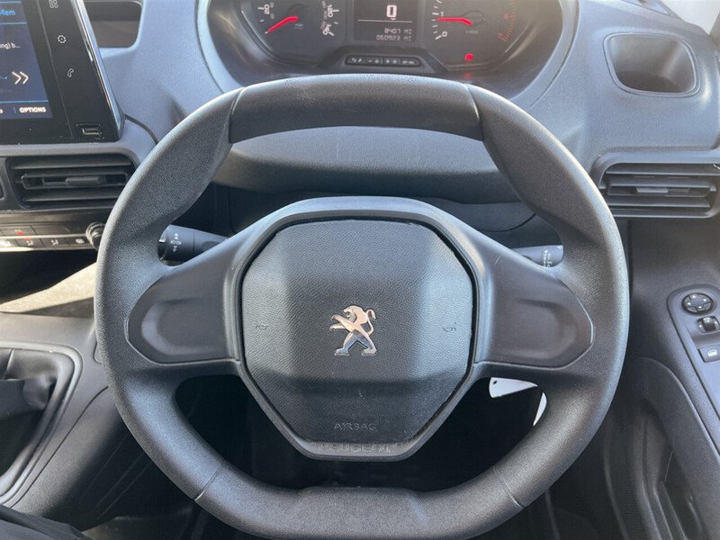 Used Peugeot Partner 2020 for sale - 76292213: Photo 32