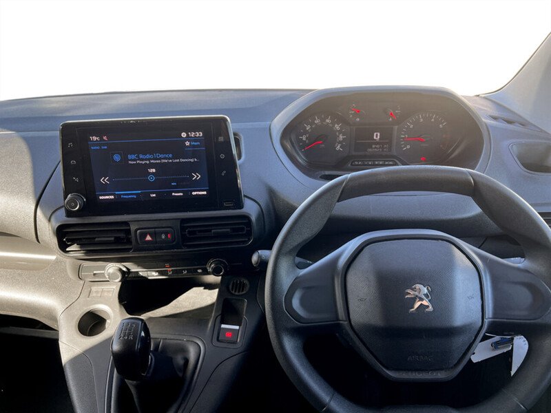 Used Peugeot Partner 2020 for sale - 76292213: Photo 9