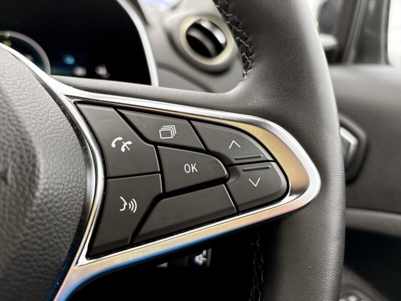 Used Renault Zoe 2023 for sale - 78118530: Photo 32