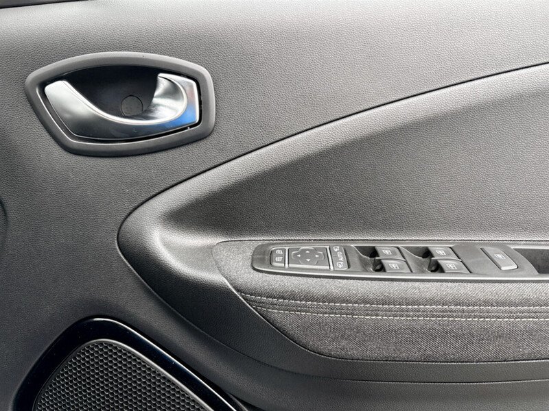 Used Renault Zoe 2023 for sale - 78118530: Photo 42