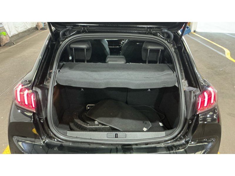 Used Peugeot 208 2023 for sale - 76594862: Photo 7