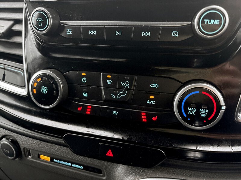 Used Ford Transit Custom 2020 for sale - 77640114: Photo 40