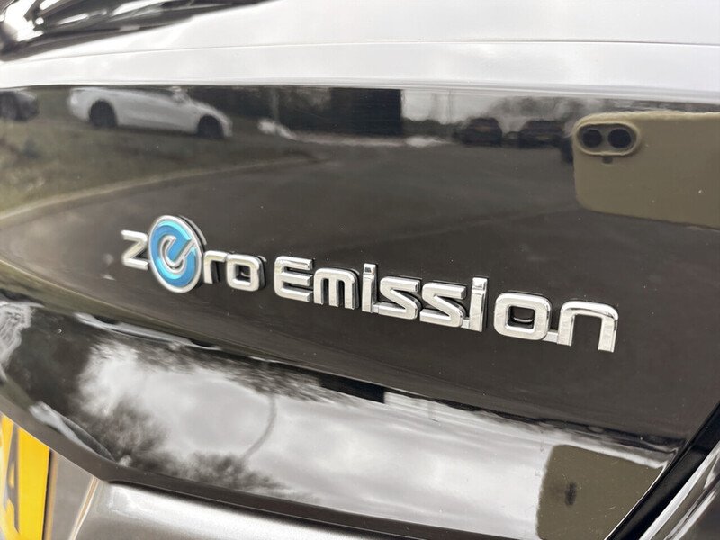 Used Nissan Leaf 2022 for sale - 77609493: Photo 24