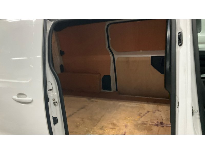 Used Vauxhall Vivaro 2022 for sale - 77720614: Photo 9