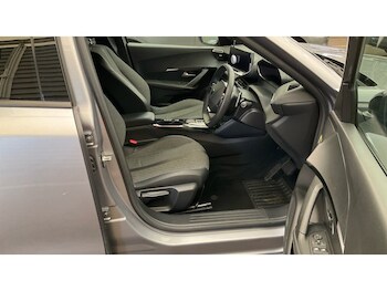 Used Peugeot 2008 2024 for sale - 78826717: Photo