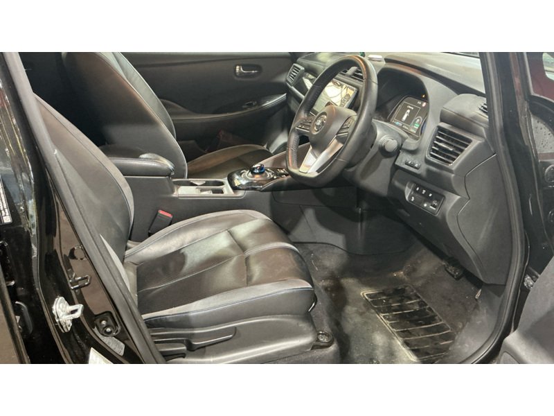 Used Nissan Leaf 2022 for sale - 78145625: Photo 4