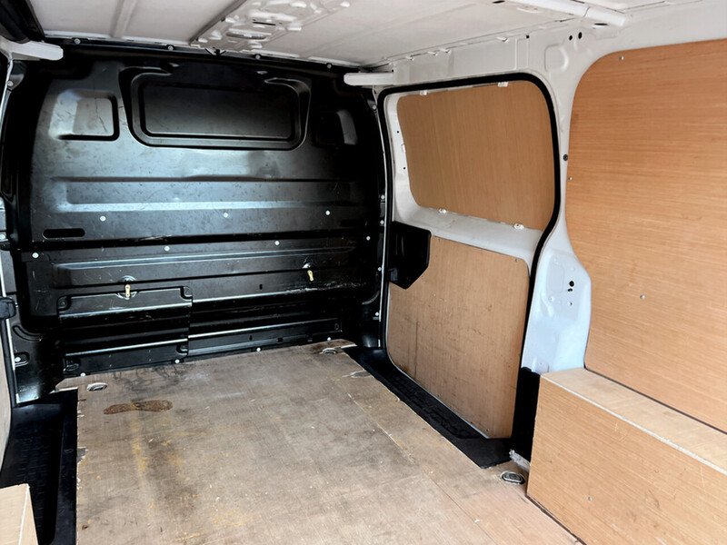 Used Peugeot Expert 2021 for sale - 76450344: Photo 29