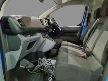 Used Vauxhall Vivaro 2022 for sale - 77609495: Photo