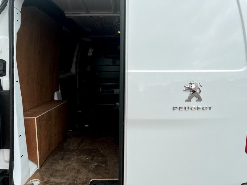 Used Peugeot Expert 2021 for sale - 76093064: Photo 26