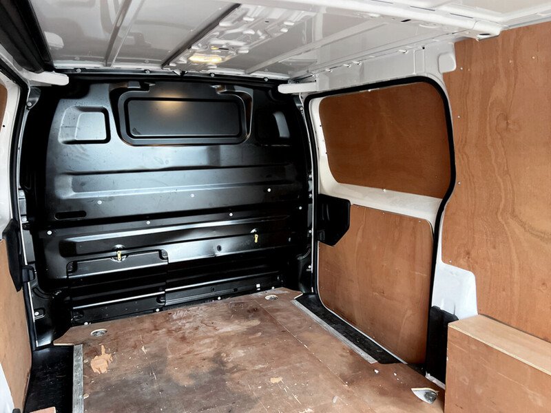 Used Peugeot Expert 2021 for sale - 76093064: Photo 29