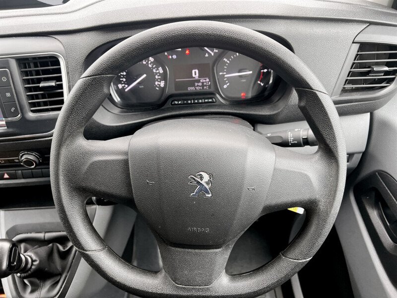 Used Peugeot Expert 2021 for sale - 76093064: Photo 35