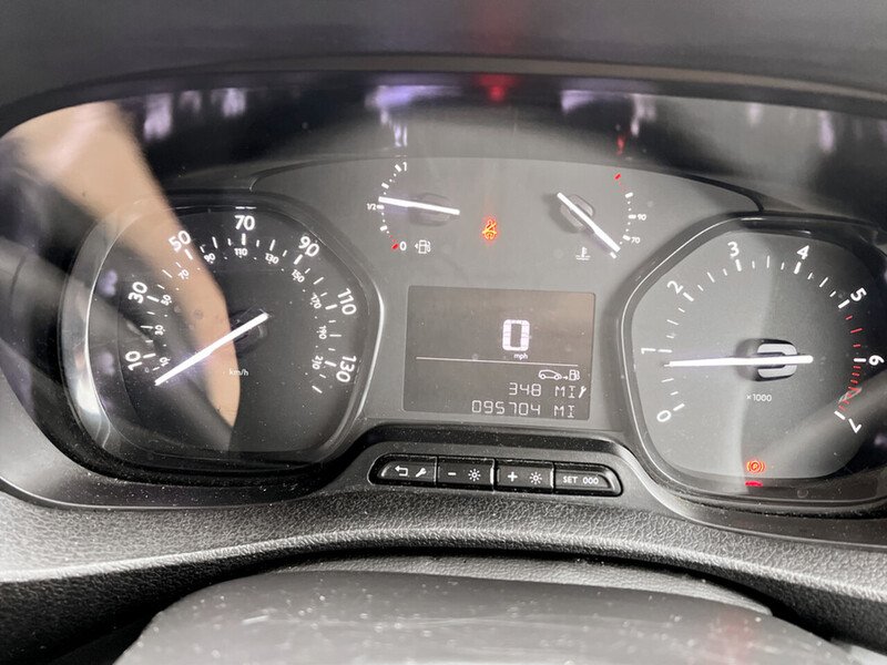 Used Peugeot Expert 2021 for sale - 76093064: Photo 37