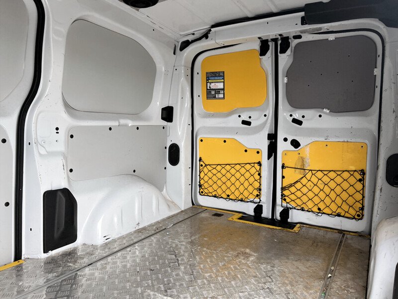 Used Peugeot Expert 2022 for sale - 77024027: Photo 22