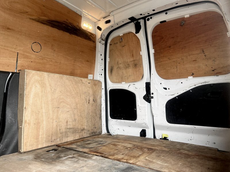 Used Peugeot Partner 2021 for sale - 75955465: Photo 16