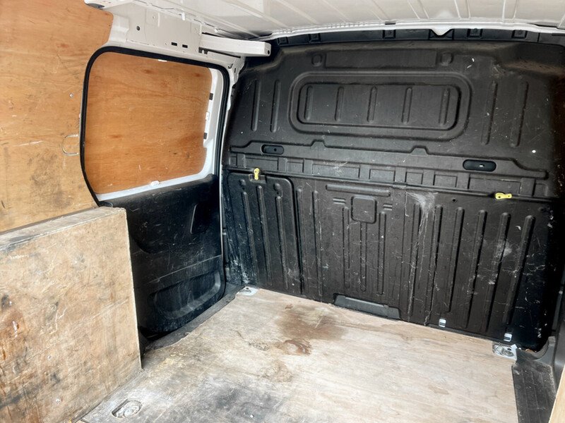 Used Peugeot Partner 2021 for sale - 75955465: Photo 18