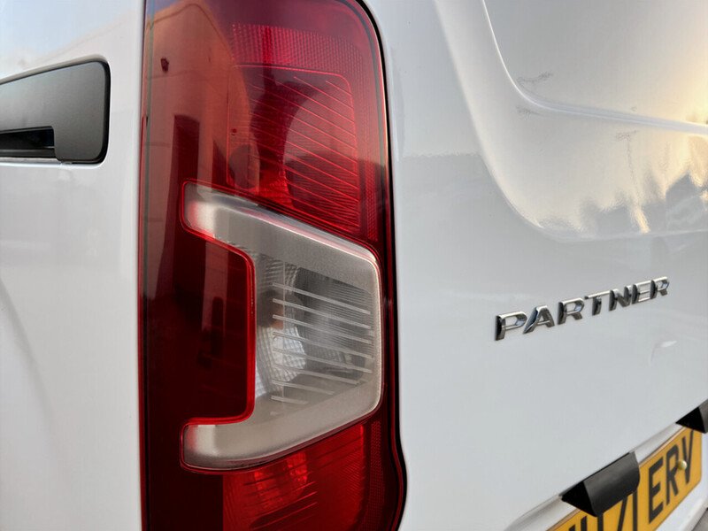 Used Peugeot Partner 2021 for sale - 76712118: Photo 28
