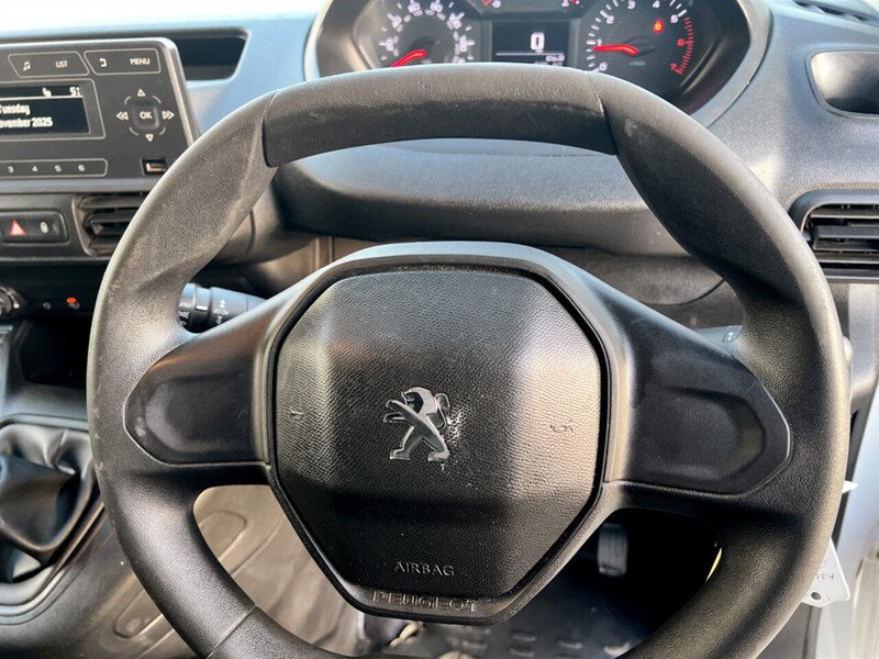 Used Peugeot Partner 2021 for sale - 76712118: Photo 32
