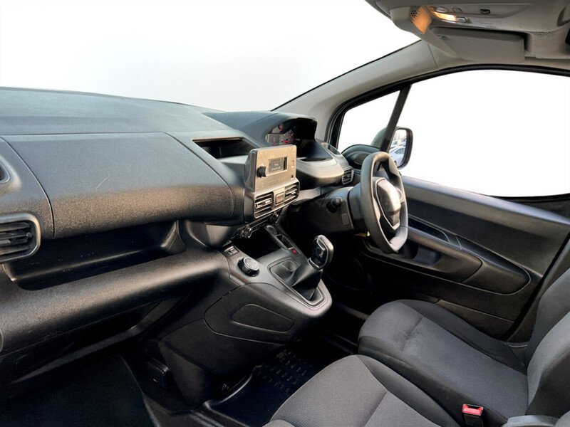 Used Peugeot Partner 2021 for sale - 76712118: Photo 35