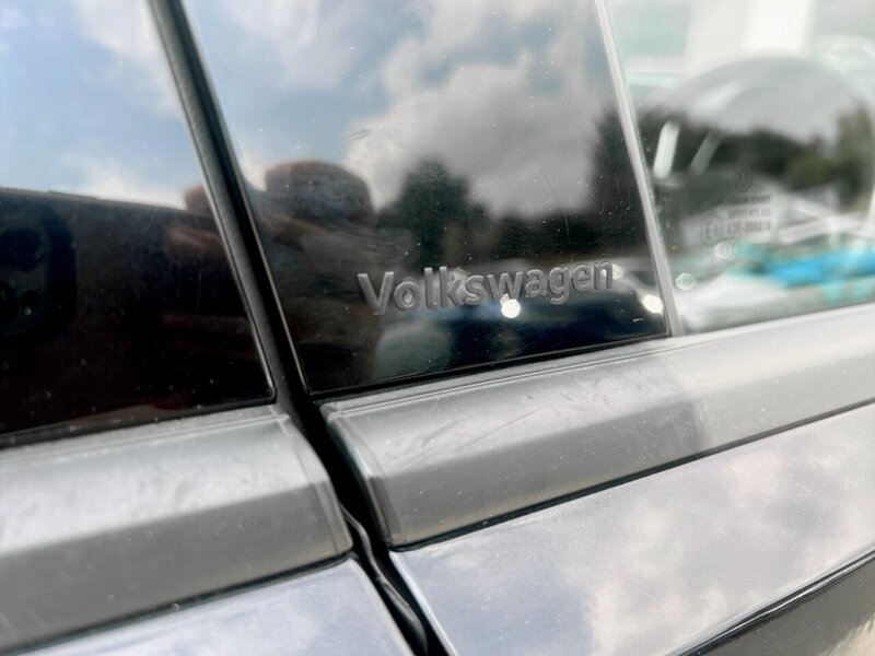 Used Volkswagen T-Roc 2022 for sale - 76643052: Photo 31